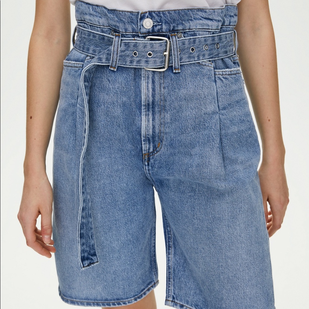 AGOLDE 90s shorts